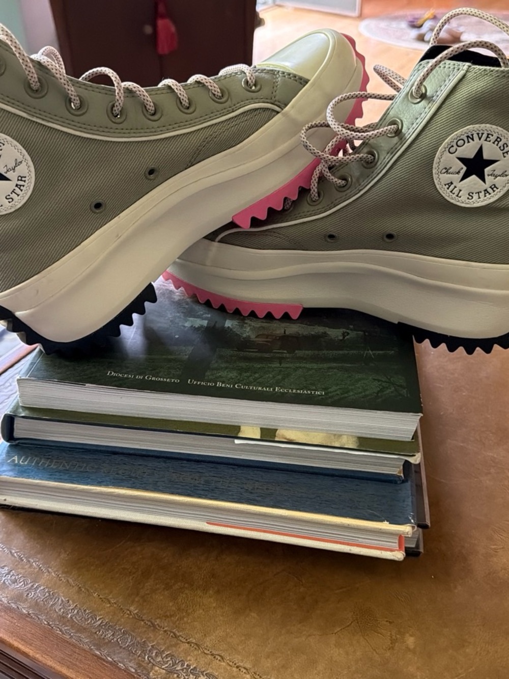 Converse Run Star Hike Hightop Platforms